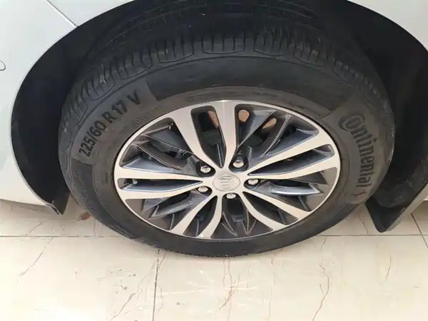 Buick GL8 2022, фото 22
