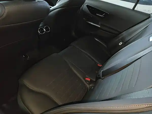 Mercedes-Benz C-Class 2024, фото 16
