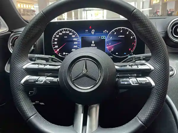 Mercedes-Benz C-Class 2024, фото 16