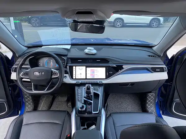 Geely Boyue 2022, фото 13