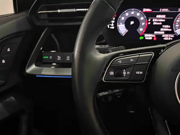 Audi A3 2024, фото 11