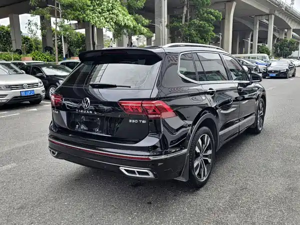Volkswagen Tiguan L 2022, фото 17