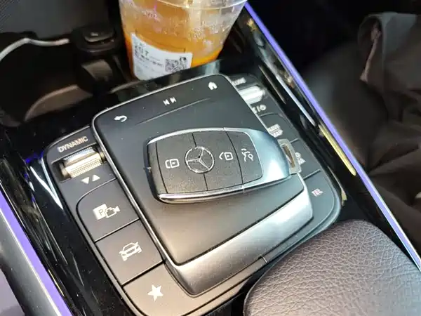 Mercedes-Benz GLA 2022, фото 9