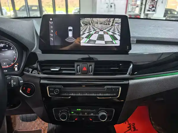 BMW X1 2022, фото 17
