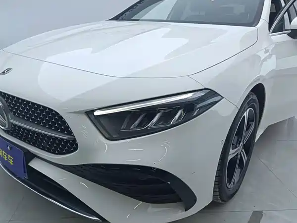 Mercedes-Benz A-Class 2023, фото 5