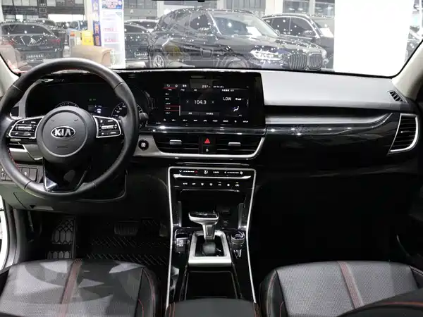 Kia KX3 2020, фото 9