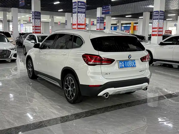 BMW X1 2022, фото 12