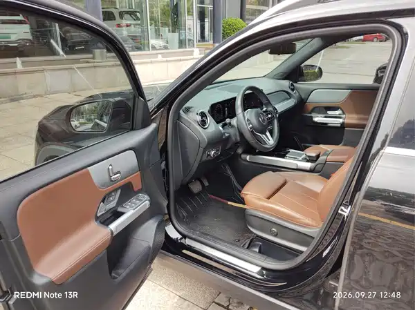 Mercedes-Benz GLB 2023, фото 12