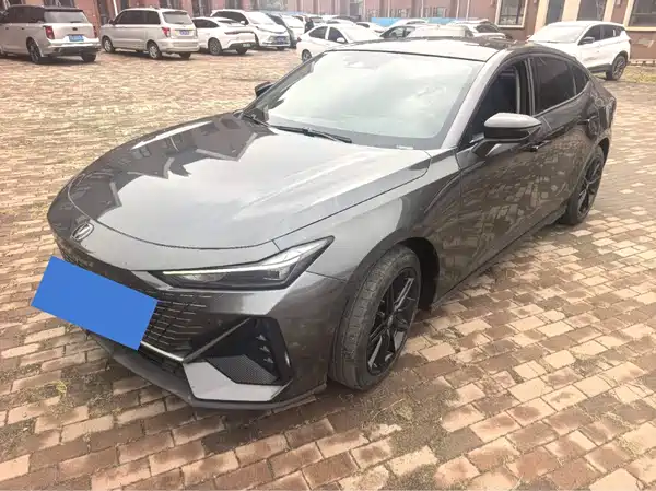 Changan UNI-V iDD 2023