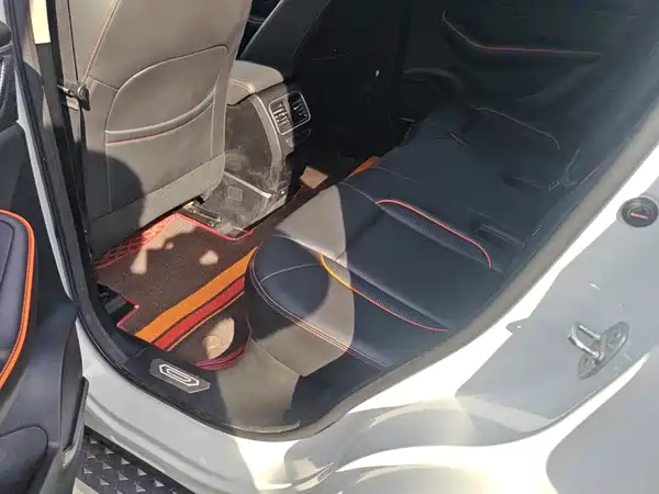 Haval F7 2021, фото 11