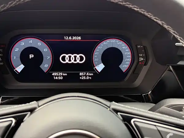 Audi A3 2023, фото 7