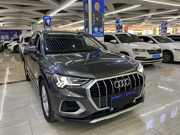 Audi Q3 2023, фото 3