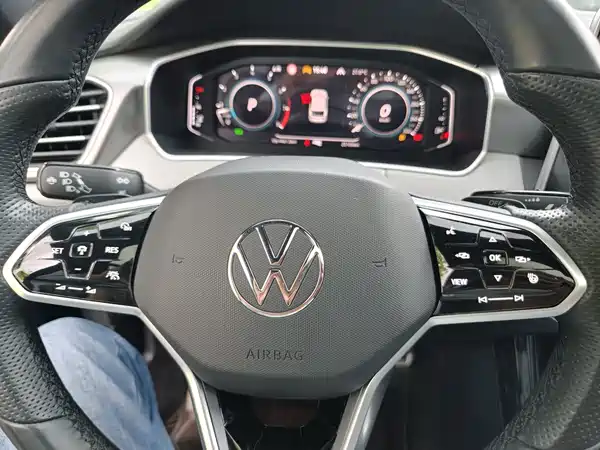 Volkswagen Tayron X 2023, фото 19