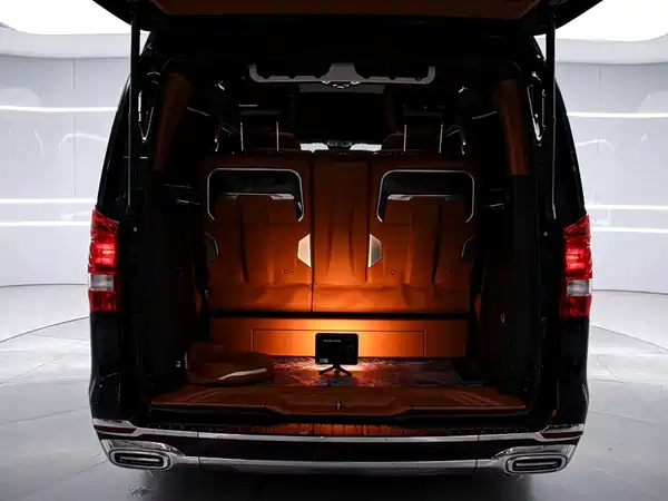 Mercedes-Benz Vito 2023, фото 18