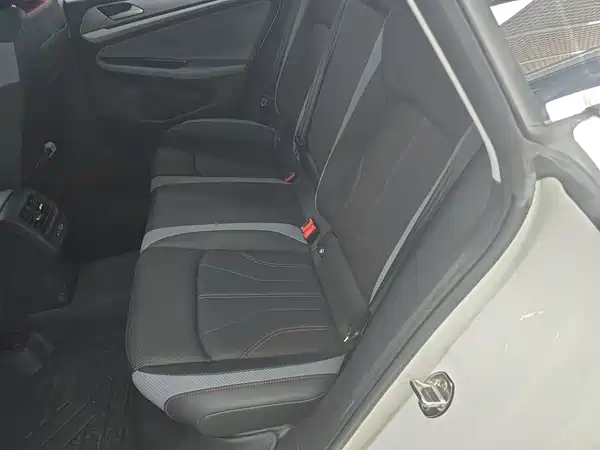 Volkswagen Lamando 2023, фото 17