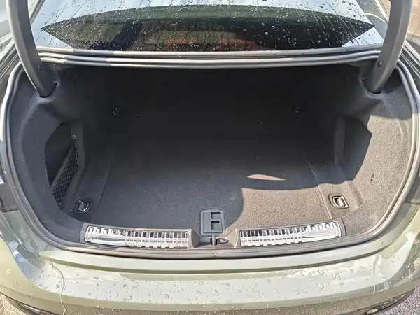 Audi A5L 2025, фото 15