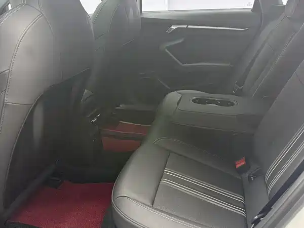 Audi A3 2023, фото 18