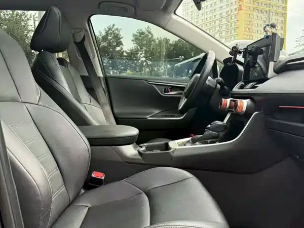 Toyota Wildlander 2022, фото 6