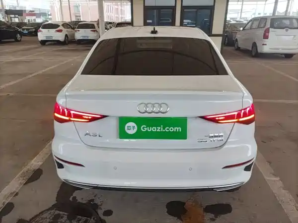 Audi A3 2021, фото 5