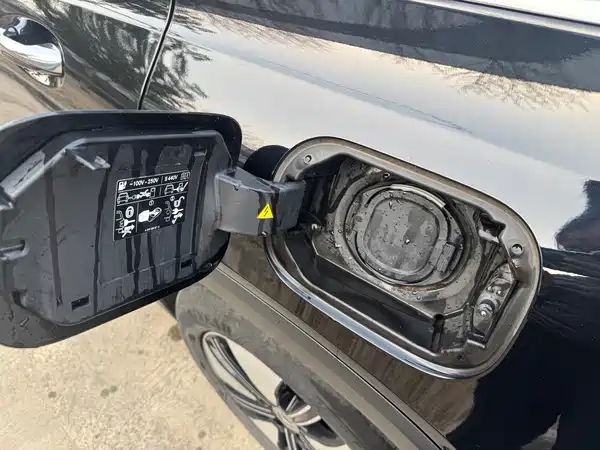 Mercedes-Benz EQB 2022, фото 16