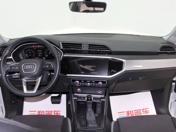 Audi Q3 2022, фото 12