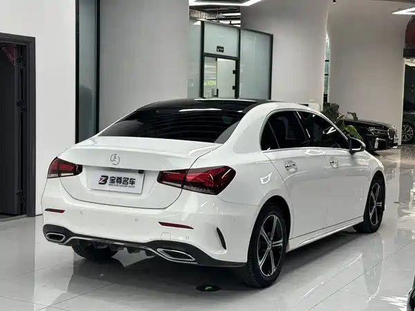 Mercedes-Benz A-Class 2023, фото 12