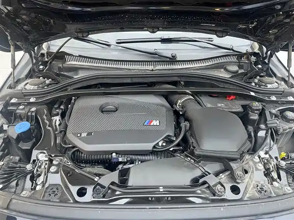 BMW M235L 2025, фото 17