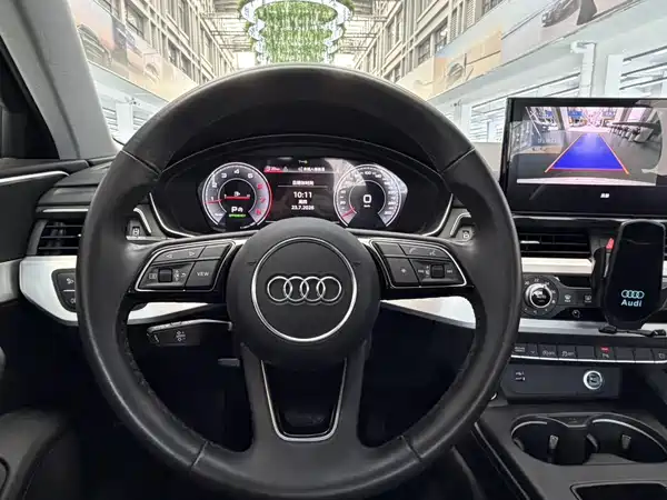 Audi A4L 2022, фото 10