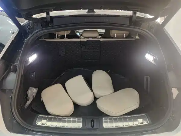 NIO ET5T 2023, фото 18