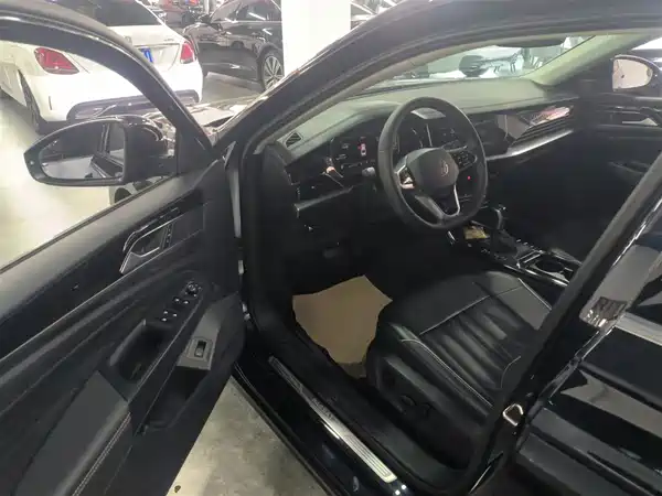 Volkswagen Passat 2023, фото 15