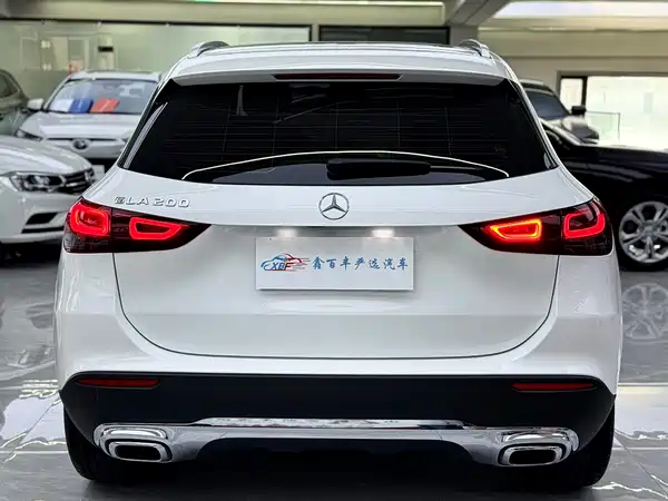 Mercedes-Benz GLA 2022, фото 9