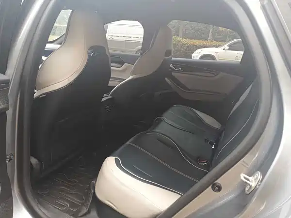 BYD Qin PLUS 2021, фото 8