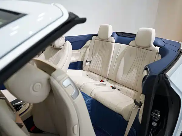 Mercedes-Benz E-Class 2023, фото 21