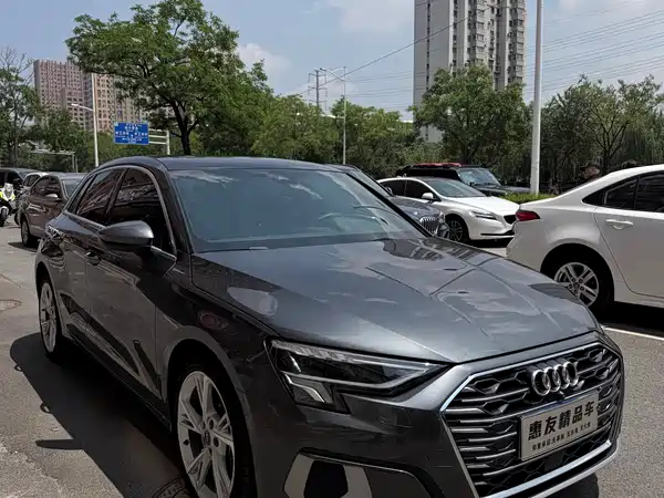 Audi A3 2022, фото 3
