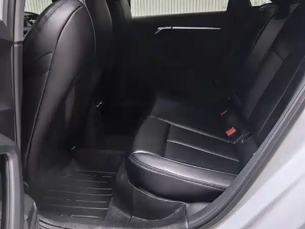 Audi A3 2022, фото 17