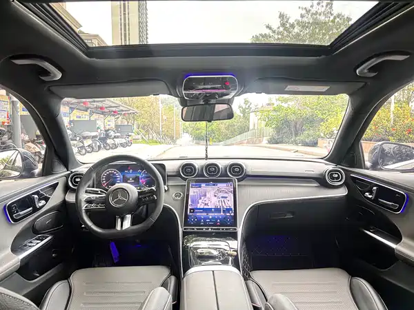 Mercedes-Benz C-Class 2023, фото 13