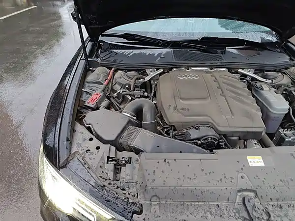 Audi A6L 2024, фото 19