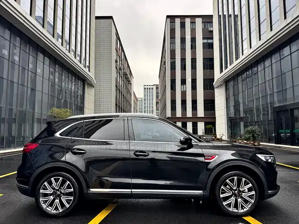 Hongqi HS5 2022, фото 4
