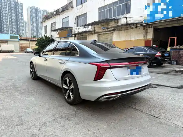 Hongqi H5 2023, фото 7