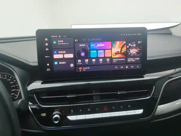 Haval H6 2023, фото 13