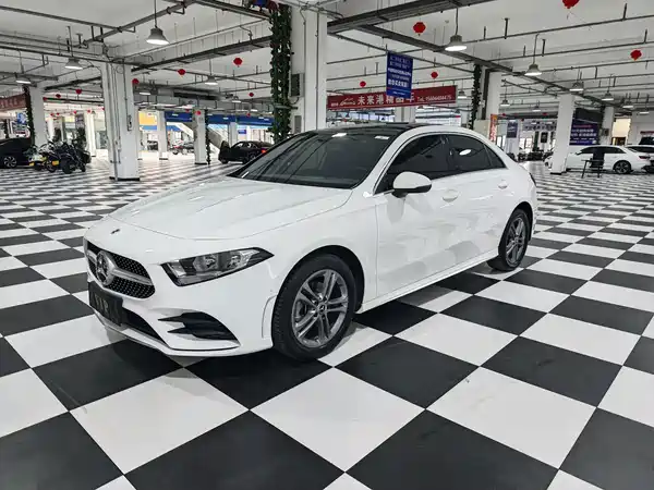 Mercedes-Benz A-Class 2022