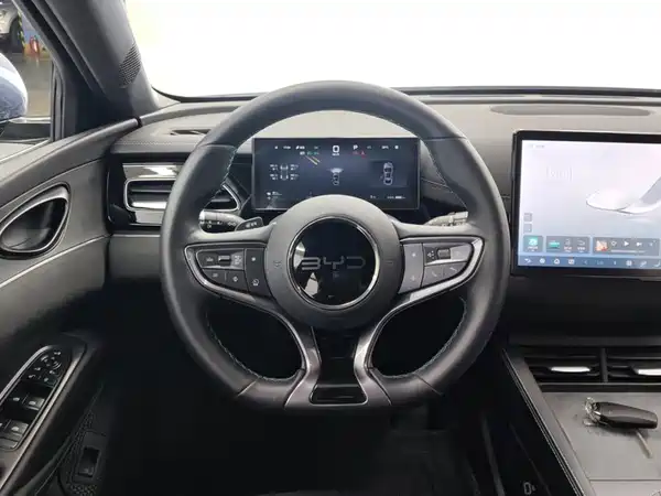 BYD Seal 06 DM-i 2025, фото 15