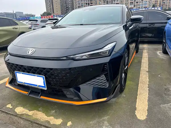 Changan UNI-V 2024