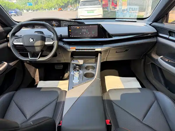 Changan UNI-V 2022, фото 8
