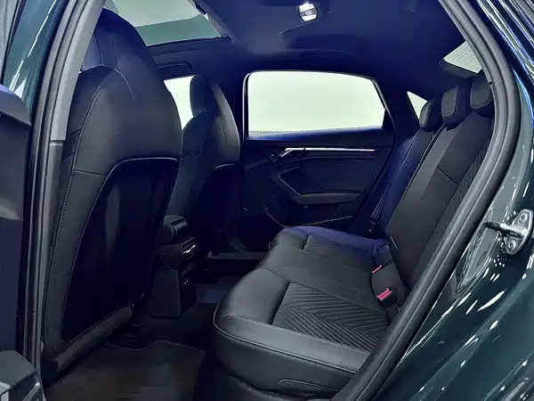 Audi A3 2024, фото 8