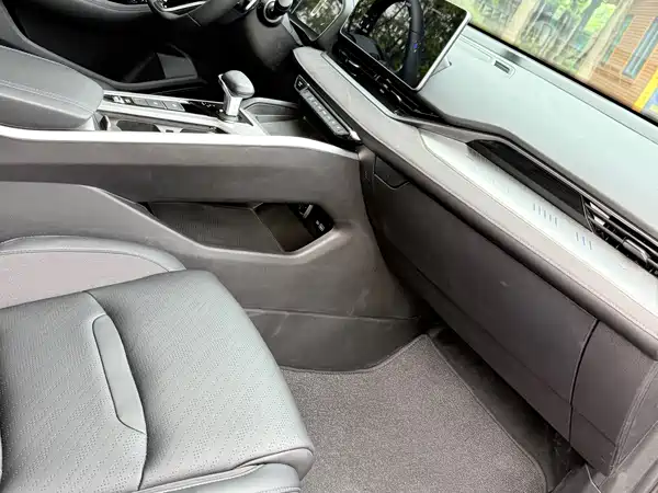 Geely Preface 2024, фото 5