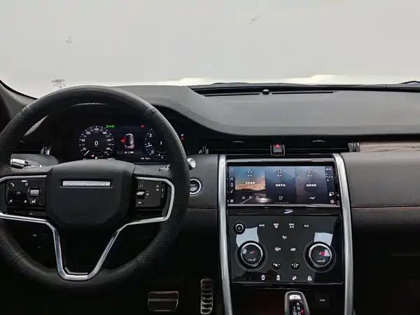 Land Rover Discovery Sport 2022, фото 12