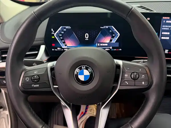 BMW X1 2023, фото 13