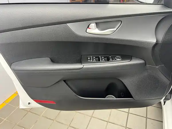 Kia K3 2021, фото 16