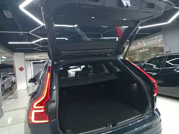 Volvo XC60 2024, фото 18